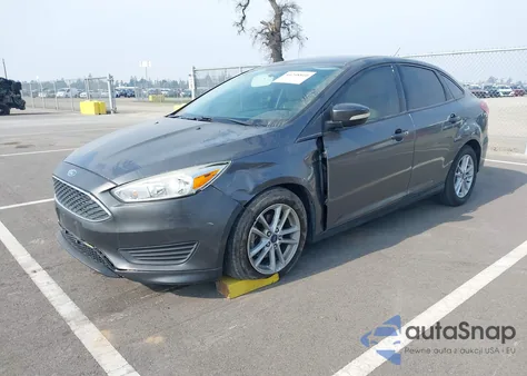 2017 Ford Focus Se z USA, uszkodzony, nr VIN 1FADP3F25HL237574